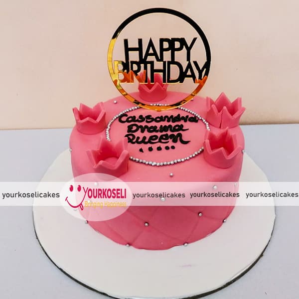 Floral Queen Cake Let's celebrate! With 1000+ cake designs available with  points rewards 🔥 Same day 4 hours delivery / Preorder for all … | Instagram