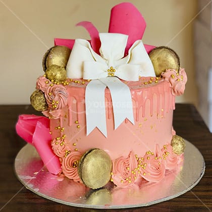 Gorgeous Cake for Her ( 2 Pound )