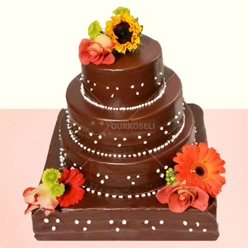Chocolate-Wedding-Cakes-Nepal