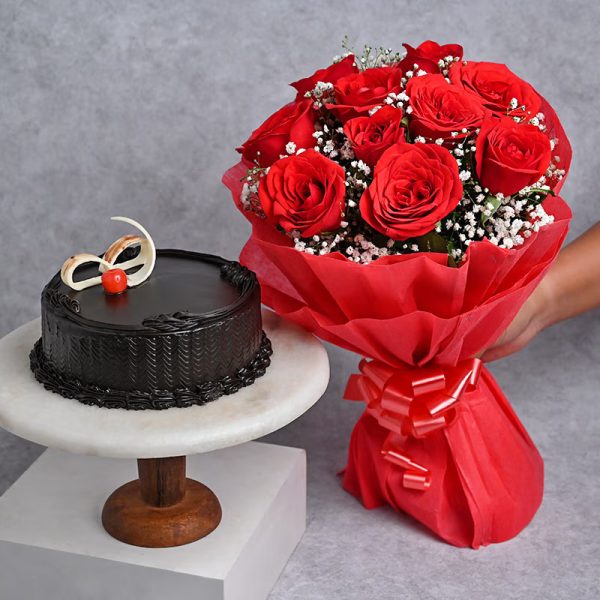 Chocolate_truffle_Red_Rose_Bouquet_combo_Yourkoseli_Nepal