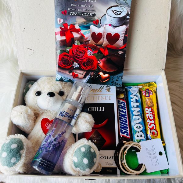 Huggable Sweetie - Valentine Gift Set for Her